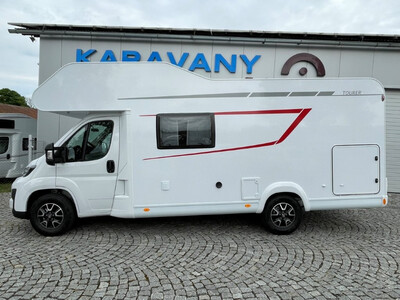 LMC Tourer A690