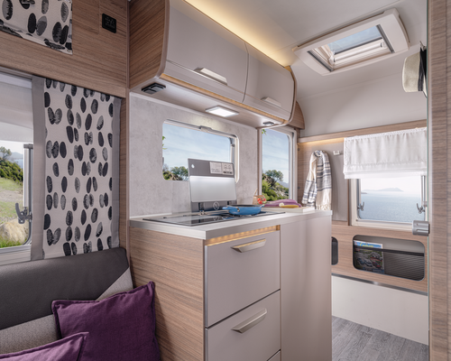 KNAUS TOURER VAN