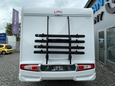 LMC Tourer A690
