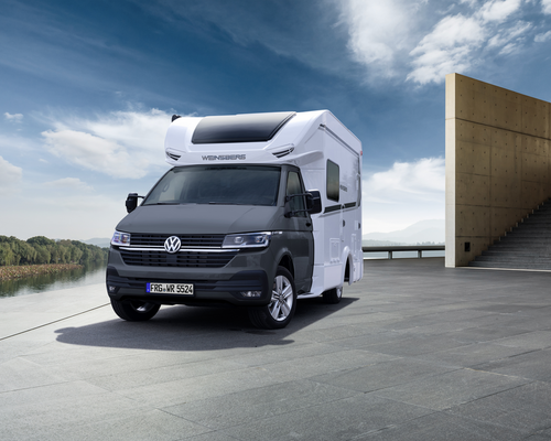 WEINSBERG X-CURSION VAN