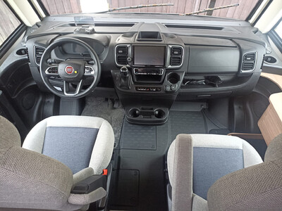 WEINSBERG Cara Core 700 MEG (1)