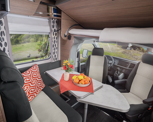 KNAUS TOURER VAN