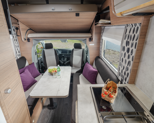 KNAUS TOURER VAN