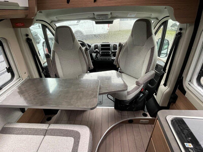 KNAUS BOXLIFE 600 MQ - VELETRŽNÍ CENOVÁ NABÍDKA 