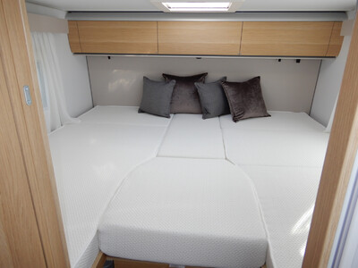 ADRIA Matrix Axess 670 SL (2) 