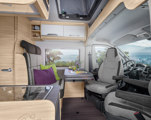 KNAUS CAMPER VAN POP-UP ROOF