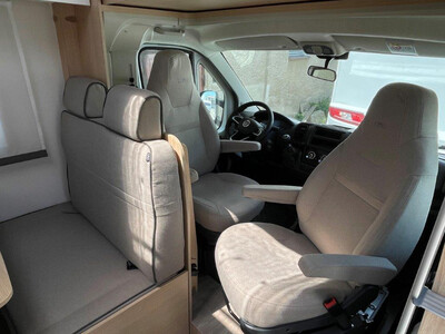 LMC Tourer A690 (10)