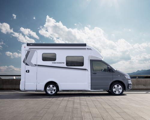 WEINSBERG X-CURSION VAN