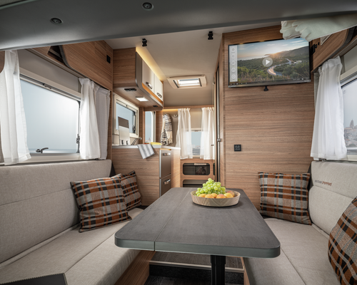 WEINSBERG X-CURSION VAN