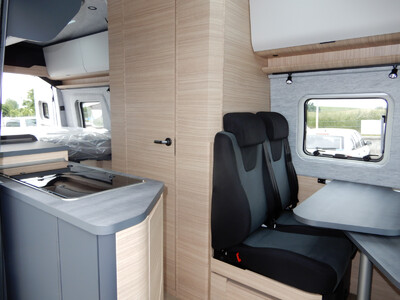 HOBBY MAXIA VAN 680 ET (9)