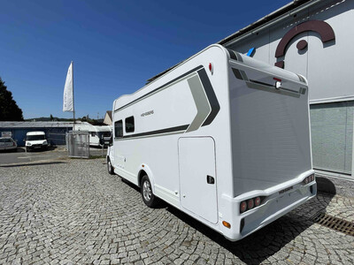 Weinsberg CaraSuite Ford 700 MEG - VELETRŽNÍ CENOVÁ NABÍDKA 